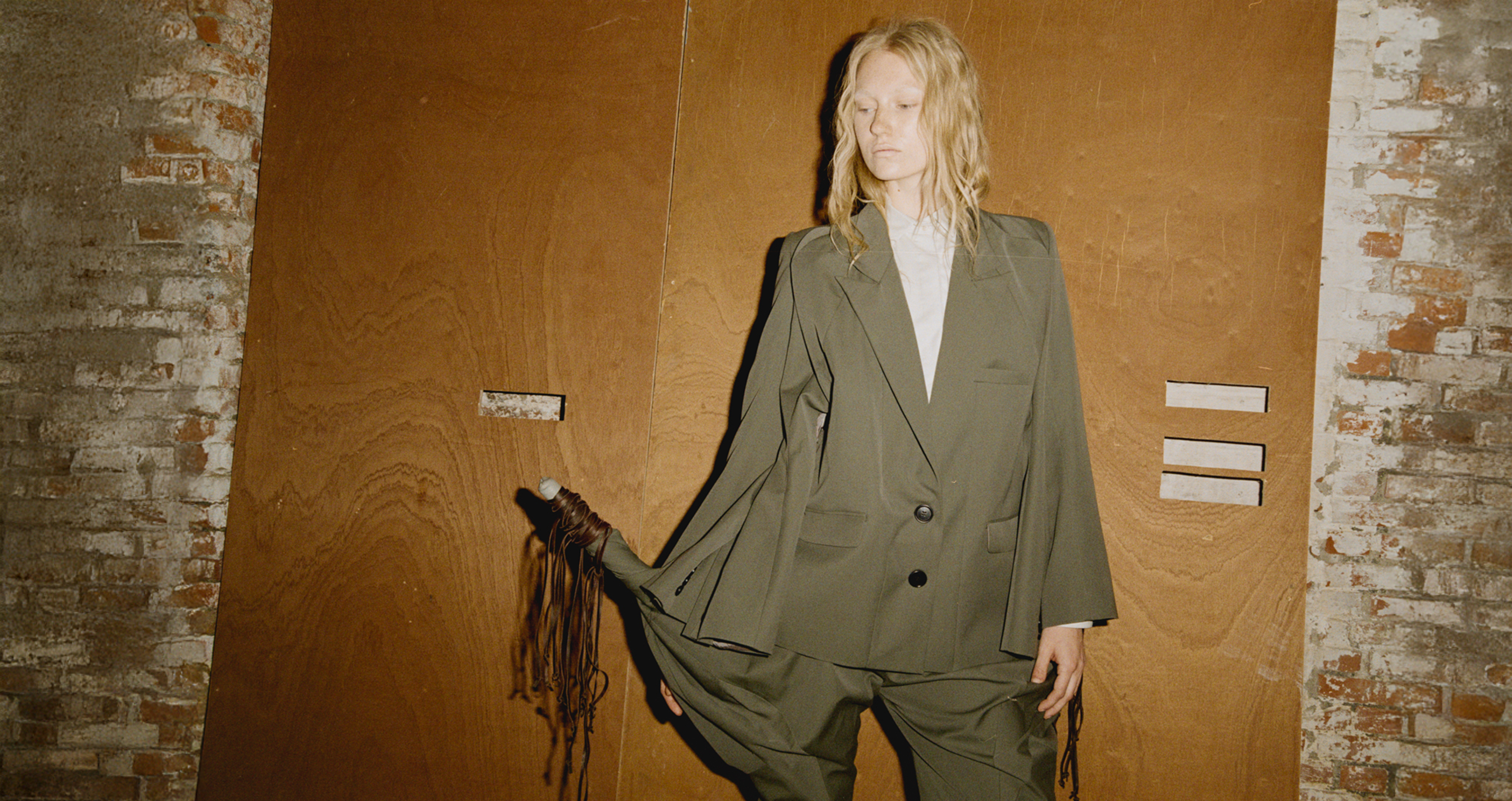 Antwerp Runway Look 1